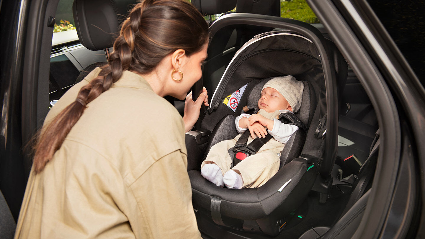 Bien voyager avec bébé : le trajet en voiture