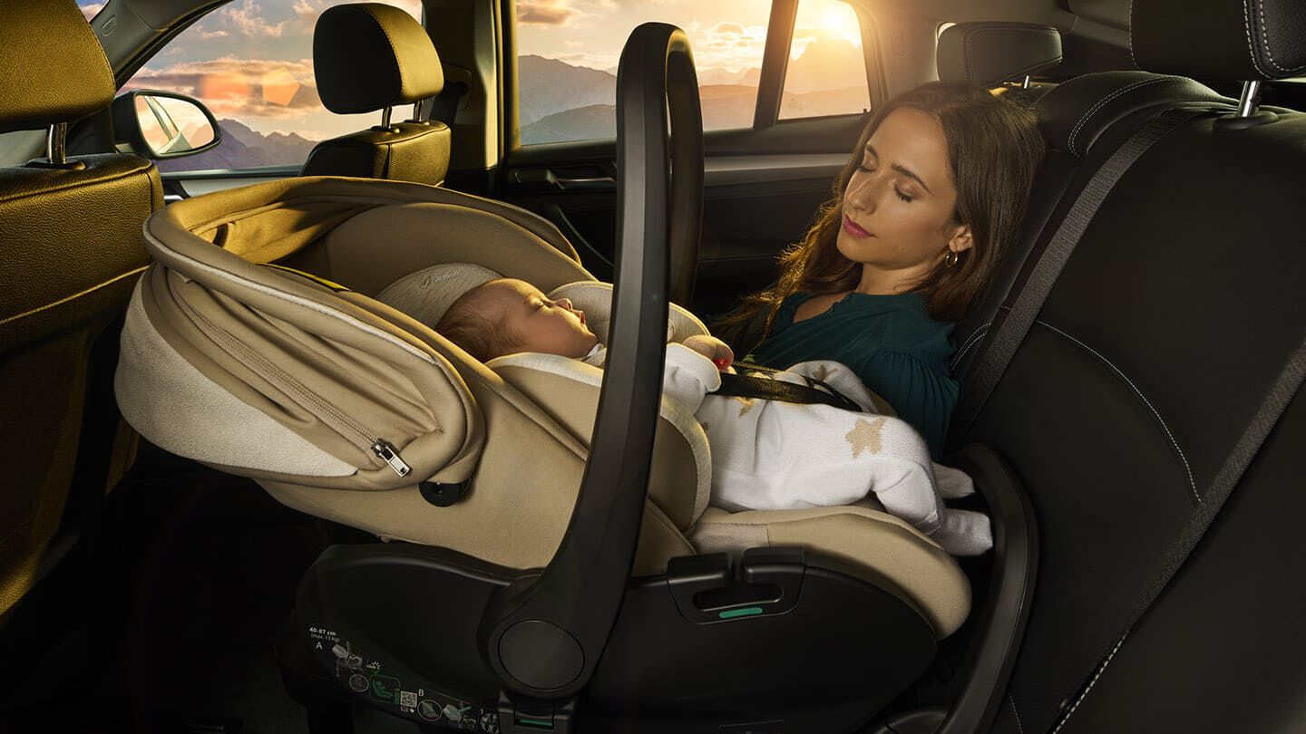 Bien voyager avec bébé : le trajet en voiture