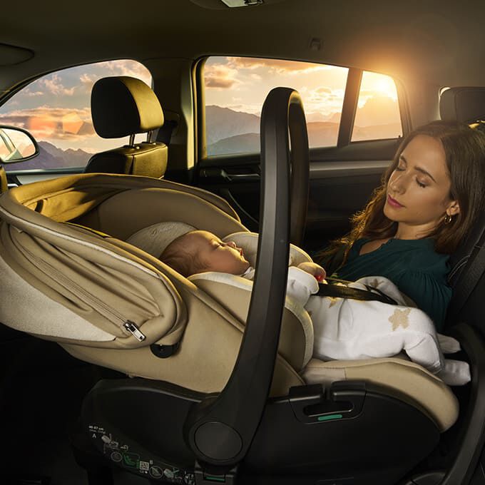 Comment transporter un nouveau ne en voiture