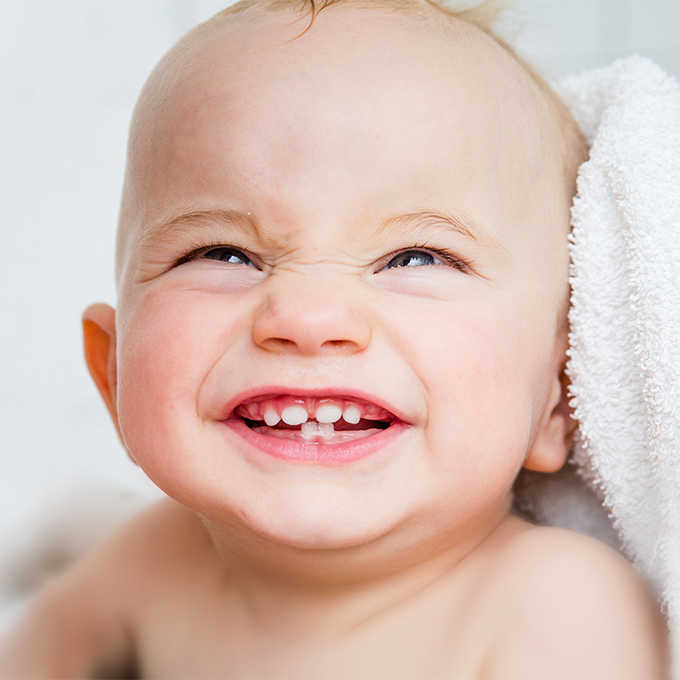 Malocclusion dentaire : la sucette fait-elle mal aux dents ? 