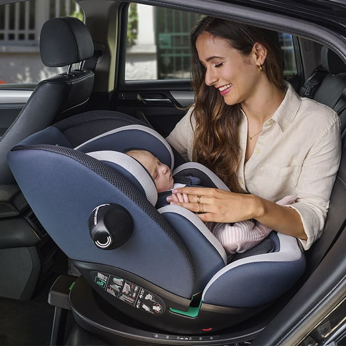  Comment positionner le siège-auto ?